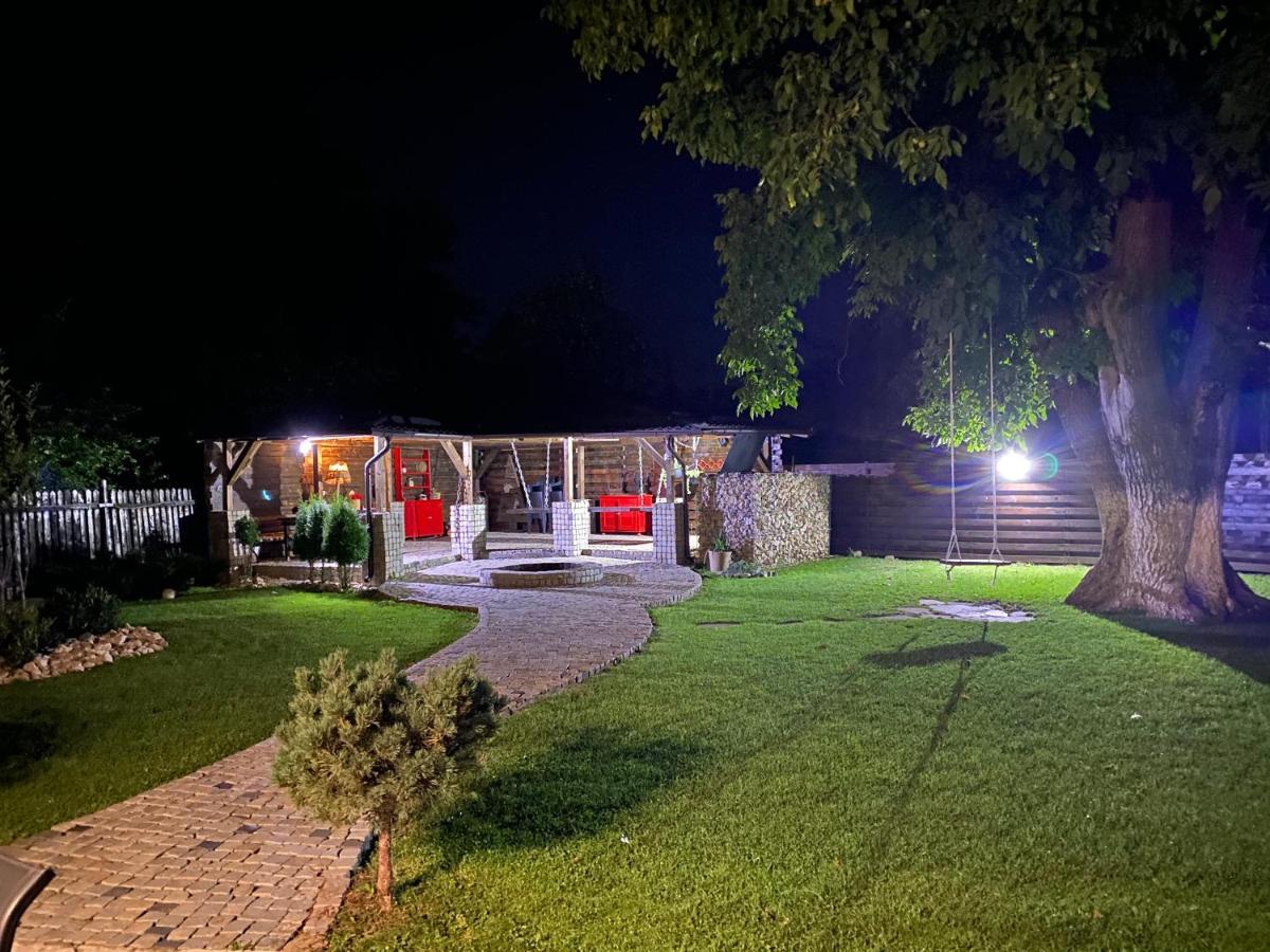 Отель Casa Pisica Noastra Бряза Экстерьер фото